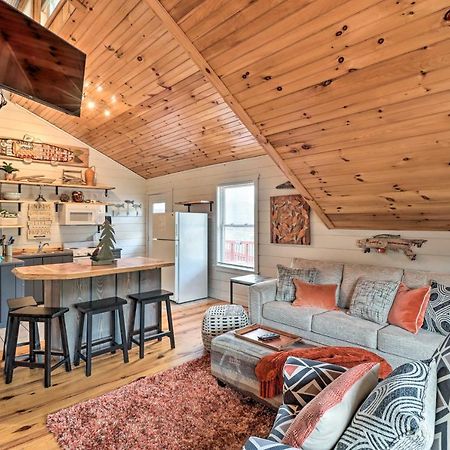 Cheery Pet-Friendly Studio With Shared Fire Pit Маунтин Вю Екстериор снимка