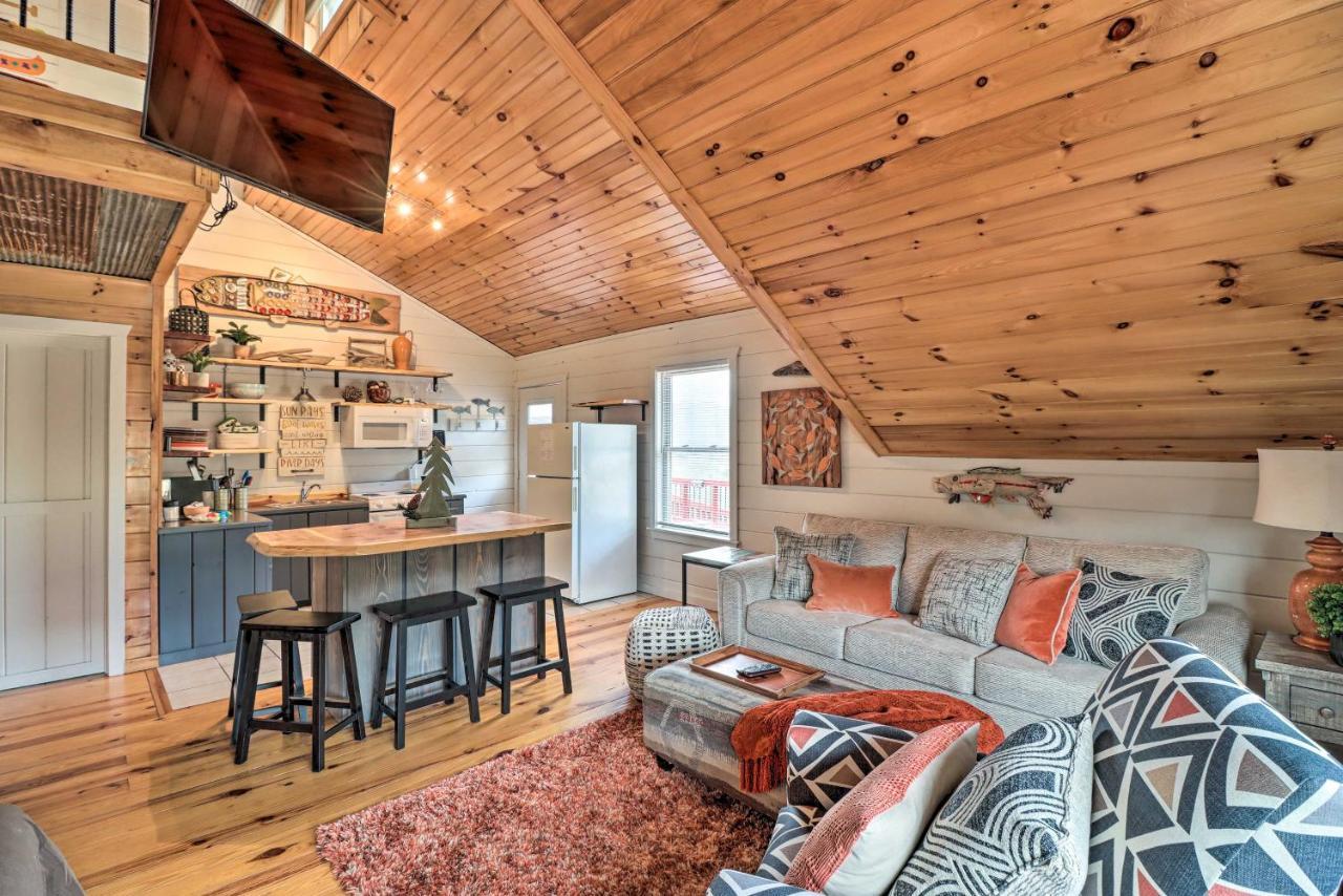 Cheery Pet-Friendly Studio With Shared Fire Pit Маунтин Вю Екстериор снимка