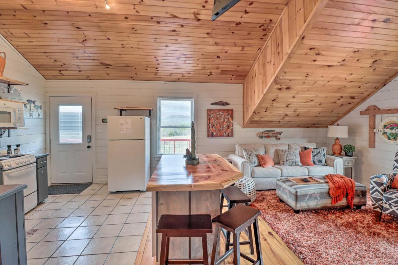 Cheery Pet-Friendly Studio With Shared Fire Pit Маунтин Вю Екстериор снимка